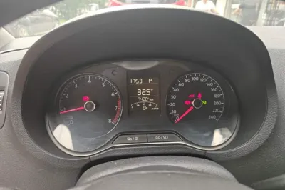 Volkswagen Polo 2016, 74200 км, за 5038 USD - фото 19