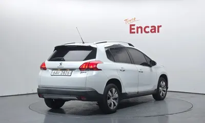 Peugeot 2008 2015, 122503 км, за 2576.81 USD