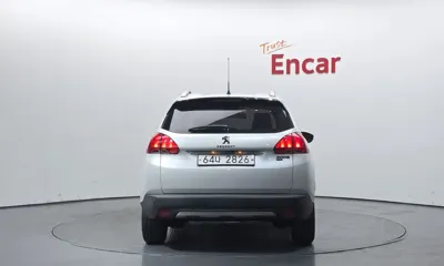 Peugeot 2008 2015, 122503 км, за 2576.81 USD