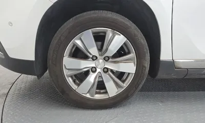 Peugeot 2008 2015, 122503 км, за 2576.81 USD