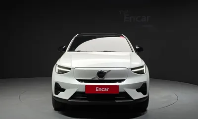 Volvo C40 2023, 27736 км, за 28013.04 USD