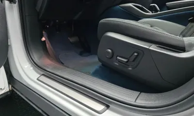 Volvo C40 2023, 27736 км, за 28000.25 USD - фото 32