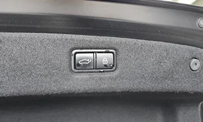 Genesis G90 2019, 170650 км, за 15137.5 USD - фото 29