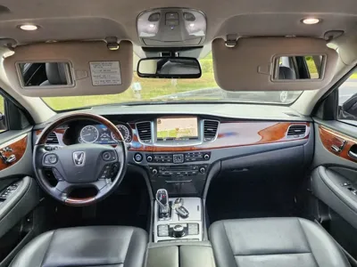 Hyundai Equus 2015, 119087 км, за 6557.7 USD