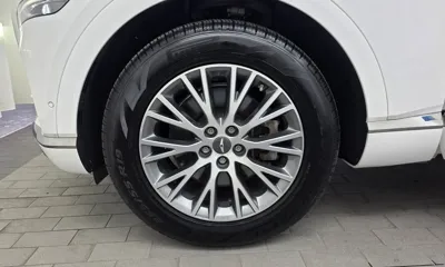 Genesis GV80 2021, 124087 км, за 23337.44 USD