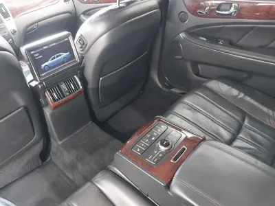 Hyundai Equus 2011, 124638 км, за 3957.71 USD - фото 7
