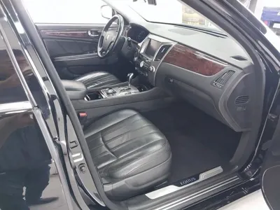 Hyundai Equus 2011, 124638 км, за 3957.71 USD - фото 13