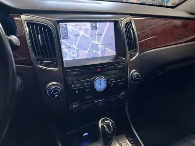 Hyundai Equus 2011, 124638 км, за 3957.71 USD - фото 14