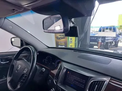 Hyundai Equus 2011, 124638 км, за 3957.71 USD - фото 20