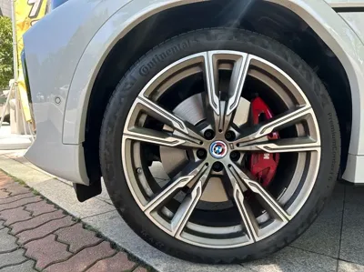 BMW X6 2023, 36000 км, за 60365.19 USD