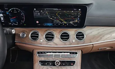 Mercedes-Benz E-Class 2023, 61296 км, за 24097.73 USD - фото 12