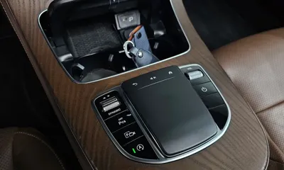 Mercedes-Benz E-Class 2023, 61296 км, за 24097.73 USD - фото 33