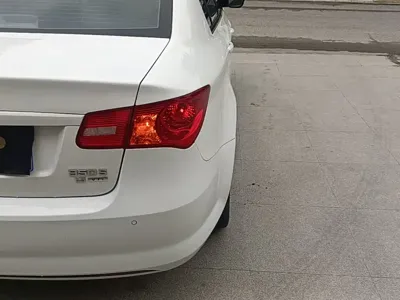 Roewe 350 2015, 80399 км, за 1648 USD - фото 8