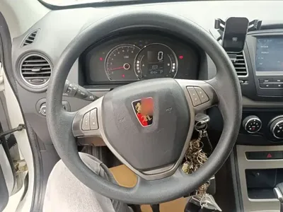 Roewe 350 2015, 80399 км, за 1648 USD - фото 11