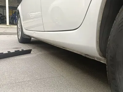 Roewe 350 2015, 80399 км, за 1648 USD - фото 22