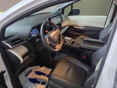 Toyota Sienna 2025, 6105 км, за 43258.5 USD - фото 10