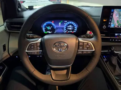 Toyota Sienna 2025, 6105 км, за 43258.5 USD - фото 12