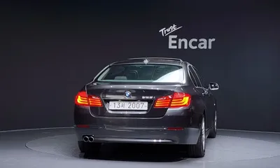 BMW 5-Series 2010, 105812 км, за 5231.78 USD