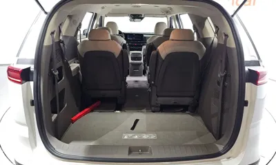 Kia Canival 2021, 43329 км, за 18045.16 USD - фото 20