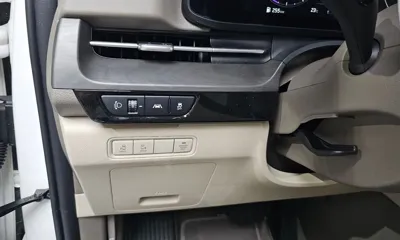 Kia Canival 2021, 43329 км, за 18045.16 USD - фото 27