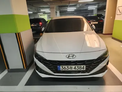 Hyundai Avante 2023, 89721 км, за 8533.54 USD