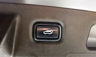 Hyundai Santafe 2019, 139998 км, за 12406.46 USD - фото 20