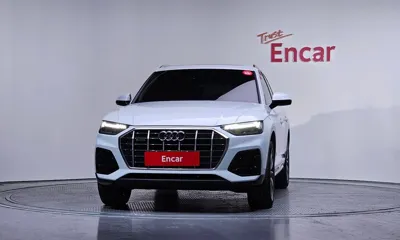 Audi Q5 2023, 16241 км, за 30662.23 USD