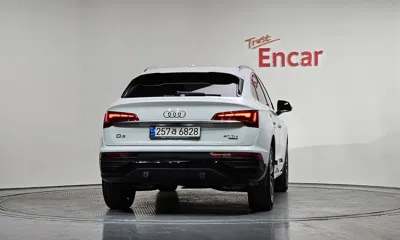 Audi Q5 2023, 16241 км, за 30662.23 USD