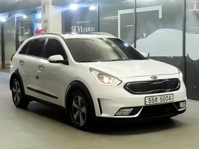 Kia Niro · 2017 год