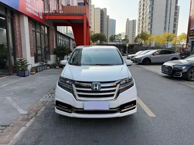 Honda Elysion 2021, 68000 км, за 23071.95 USD
