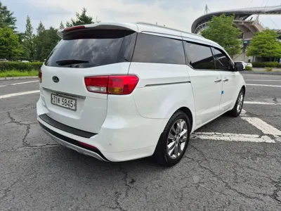 Kia Canival 2016, 171700 км, за 7553.86 USD