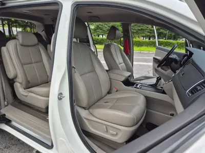 Kia Canival 2016, 171700 км, за 7553.86 USD - фото 8