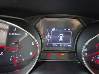 Kia Canival 2016, 171700 км, за 7553.86 USD - фото 16