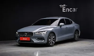 Volvo S60 · 2023 год