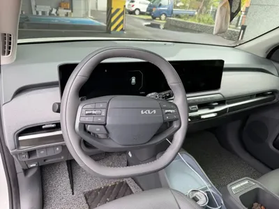 Kia EV3 2026, 9200 км, за 7348.54 USD - фото 14
