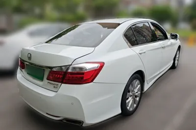 Honda Accord 2016, 130100 км, за 8730 USD - фото 6