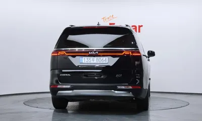 Kia Canival 2023, 54743 км, за 18307.73 USD