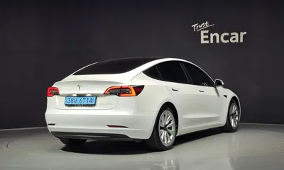 Tesla Model 3 2021, 73975 км, за 20940 USD