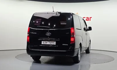 Hyundai Starex 2017, 202537 км, за 4463.7 USD