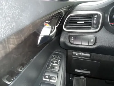 Kia Sorento 2016, 154780 км, за 6544.16 USD - фото 10