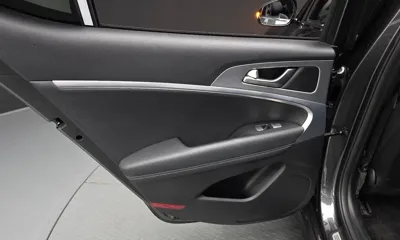 Genesis G70 2021, 63409 км, за 19889.72 USD - фото 25