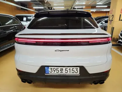 Porsche Cayenne 2024, 40000 км, за 87759.18 USD