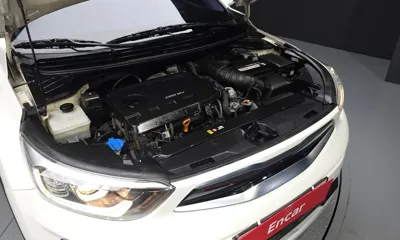 Kia Stonic 2019, 98753 км, за 5750.93 USD - фото 6