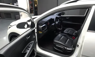 Kia Stonic 2019, 98753 км, за 5750.93 USD - фото 10