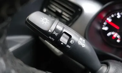 Kia Stonic 2019, 98753 км, за 5750.93 USD - фото 16