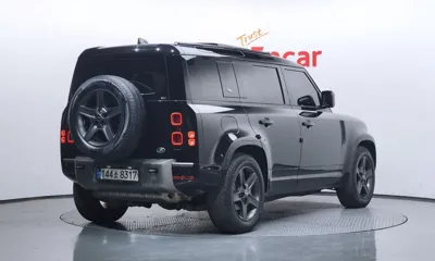 Land Rover Defender 2022, 60402 км, за 41092.29 USD