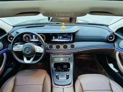 Mercedes-Benz E-Class 2020, 87000 км, за 29281.36 USD