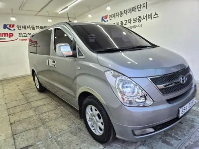 Hyundai Starex 2012, 153357 км, за 4162.54 USD