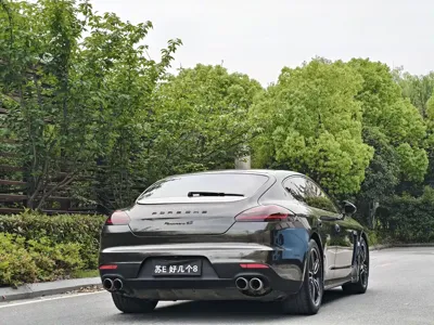 Porsche Panamera 2014, 90000 км, за 21956.8 USD