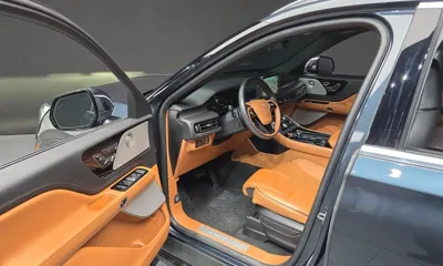 Lincoln Aviator 2021, 21016 км, за 37440.87 USD - фото 10